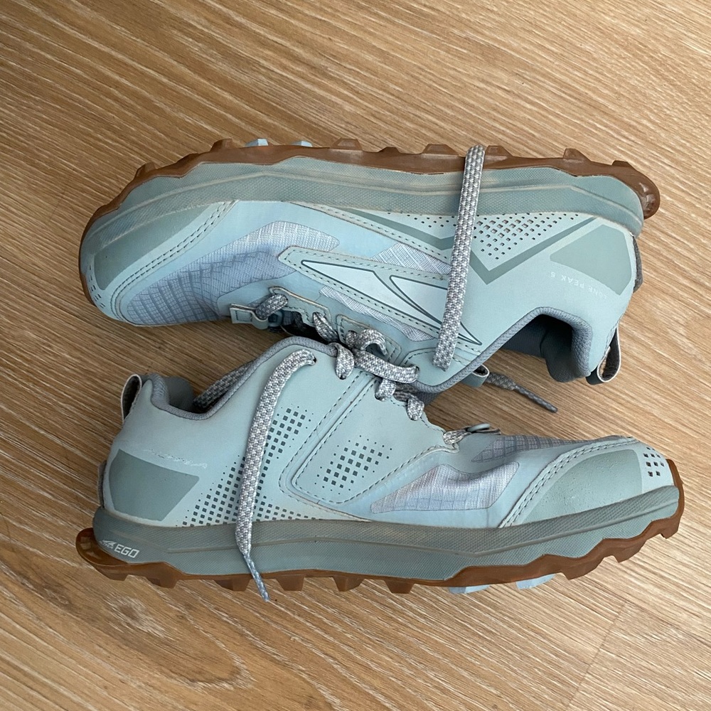 Altra Lone Peak 5